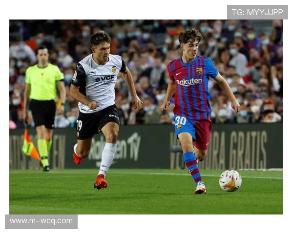 巴萨力克巴伦西亚强势反弹 登顶西甲之路再启航