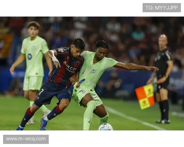 巴萨客场多次出现失误，防线问题需冬歇期重点调整